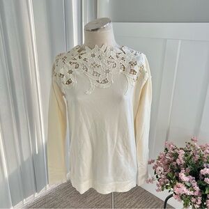 NWOT Urban Daizy Women’s Sweater Size Small